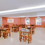 Отель Atismar 3*